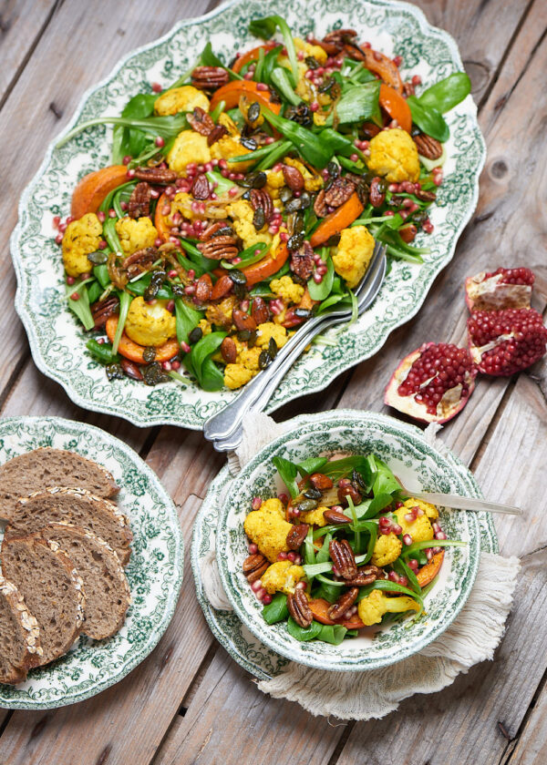 Cours de cuisine de salade mâche légumes rôtis noix épicées